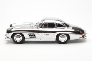 Mercedes 300 SL W198 Kromi Minichamps 1:18 B66040645 Metalli — kuva 4 / 8