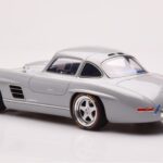 Mercedes 300 SL W198 Gullwing By S-Klub Harmaa GT Spirit 1:18 GT418 - image 5 of 6