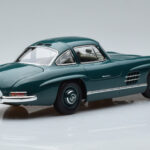 Mercedes 300 SL W198 Gullwing Vihreä Norev 1:18 - image 3 of 7