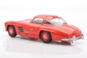 Mercedes 300 SL W198 Gullwing Punainen Minichamps 1:18 110037211 Metalli — kuva 7 / 8