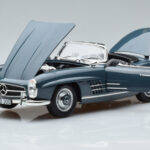 Mercedes 300 SL W198 Roadster Sininen Norev 1:18 - image 2 of 9