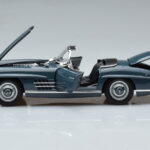 Mercedes 300 SL W198 Roadster Sininen Norev 1:18 - image 4 of 9