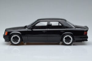 Mercedes 300E W124 5.6 AMG The Hammer Otto 1:18 OT638 Hartsi — kuva 3 / 6