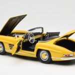 Mercedes 300 SL W198 Roadster Keltainen Norev 1:18 B66040669 - image 5 of 8