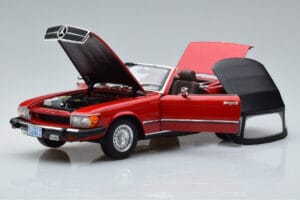 Mercedes 450 SL R107 US Versio Punainen Norev 1:18 183729 Metalli — kuva 2 / 8
