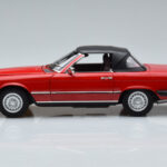 Mercedes 450 SL R107 US Versio Punainen Norev 1:18 - image 4 of 8