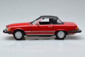 Mercedes 450 SL R107 US Versio Punainen Norev 1:18 183729 Metalli — kuva 4 / 8