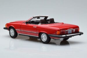 Mercedes 450 SL R107 US Versio Punainen Norev 1:18 183729 Metalli — kuva 7 / 8