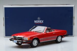 Mercedes 450 SL R107 US Versio Punainen Norev 1:18 183729 Metalli — kuva 8 / 8