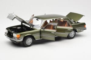 Mercedes 450SEL 6.9 W116 Vihreä Metallic Norev 1:18 183455 Metalli — kuva 2 / 8