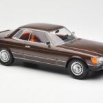 Mercedes 500 SLC C107 Ruskea KK-Scale 1:18 180851 - image 4 of 6