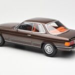Mercedes 500 SLC C107 Ruskea KK-Scale 1:18 180851 - image 5 of 6