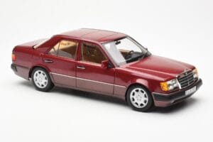 Mercedes 500E W124 Punainen Metallic Jälleenmyyjäversio Norev 1:18 B66040699 Metalli — kuva 6 / 8