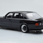 Mercedes 560 SEL AMG W126 Obsidian Musta Otto 1:18 - image 5 of 6