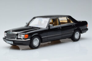 Mercedes 560 SEL W126 Musta Norev 1:18