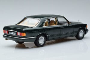 Mercedes 560 SEL W126 Tummanvihreä Metallic Norev 1:18 B66040682 Metalli — kuva 3 / 7