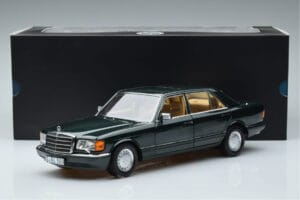 Mercedes 560 SEL W126 Tummanvihreä Metallic Norev 1:18 B66040682 Metalli — kuva 7 / 7