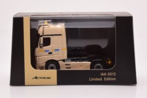Mercedes Actros Gigaspace IAA 2012 Taksi NZG 1:50 MM0015 Metalli — kuva 4 / 4
