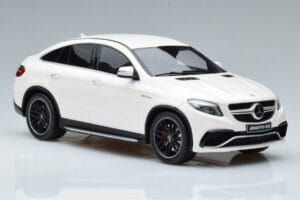 Mercedes AMG GLE 63S C292 Coupe Valkoinen GT Spirit 1:18 B66965706 Hartsi — kuva 4 / 6