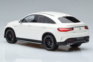 Mercedes AMG GLE 63S C292 Coupe Valkoinen GT Spirit 1:18 B66965706 Hartsi — kuva 5 / 6