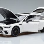 Mercedes AMG GT 63 S X290 Valkoinen Norev 1:18 183445 Metalli - image 2 of 7
