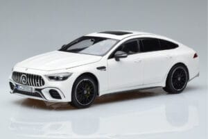 Mercedes AMG GT 63 S X290 Valkoinen Norev 1:18 183445 Metalli