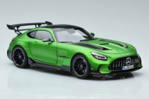 Mercedes AMG GT C190 Black Series Vihreä Hell Magno Rajoitettu Erä Norev 1:18 183903 Metalli — kuva 5 / 7