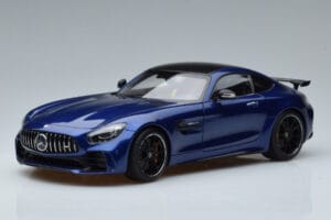 Mercedes AMG GT R C190 Briljanttisininen AUTOart 1:18 76334 Metalli
