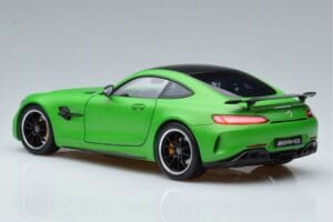 Mercedes AMG GT-R C190 Green Hell Magno Norev 1:18 B66960416 Metalli — kuva 6 / 7