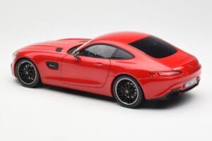 Mercedes AMG GT C190 Punainen Norev 1:18 183496 Metalli — kuva 7 / 8