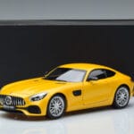 Mercedes AMG GT S Solarbeam Norev 1:18 B66960410 Metalli - image 7 of 7