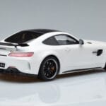 Mercedes AMG GT R Valkoinen GT Spirit 1:18 KJ021 Hartsi - image 2 of 6