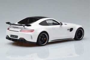 Mercedes AMG GT R Valkoinen GT Spirit 1:18 KJ021 Hartsi — kuva 2 / 6