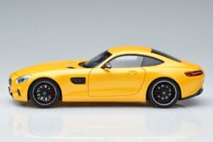 Mercedes AMG GT S C190 Solarbeam Norev 1:18 B66960341 Metalli — kuva 4 / 7