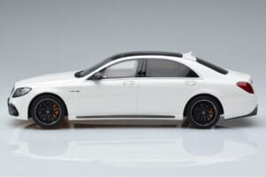 Mercedes AMG S63 W222 Diamond Valkoinen GT Spirit 1:18 B66965714 Hartsi — kuva 3 / 6
