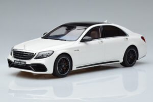 Mercedes AMG S63 W222 Diamond Valkoinen GT Spirit 1:18
