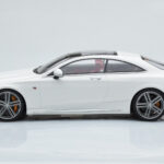 Mercedes Brabus 900 S-Class C222 Coupe Polar Valkoinen GT Spirit 1:18 - image 3 of 6