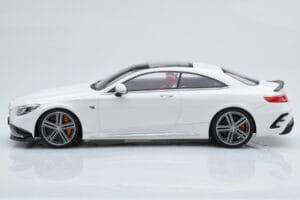 Mercedes Brabus 900 S-Class C222 Coupe Polar Valkoinen GT Spirit 1:18 GT747 Hartsi — kuva 3 / 6