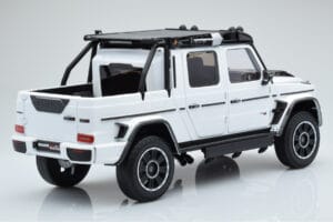 Mercedes Brabus G800 W464 Adventure XLP Polar Valkoinen Almost Real 1:18 860524 Metalli — kuva 3 / 8