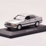 Mercedes C-Class W202 C220 Hopea Minichamps 1:43 - image 2 of 4