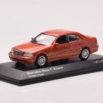 Mercedes C-Class W202 C240 Oranssi Metallic Minichamps 1:43 - image 2 of 4