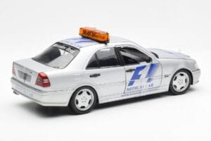 Mercedes C-Class W202 AMG Medical Car F1 1997 UT Models 1:18 26106 Metalli — kuva 2 / 6