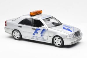 Mercedes C-Class W202 AMG Medical Car F1 1997 UT Models 1:18 26106 Metalli — kuva 4 / 6