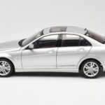 Mercedes C-Class W204 Avantgarde Hopea AUTOart 1:18 B66962368 - image 4 of 8