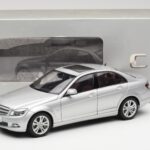 Mercedes C-Class W204 Avantgarde Hopea AUTOart 1:18 B66962368 - image 8 of 8