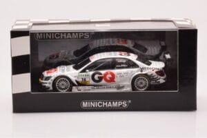 Mercedes C-Class W204 DTM GQ AMG Mercedes #16 Engels DTM 2009 Minichamps 1:43 400093816 Metalli — kuva 4 / 4