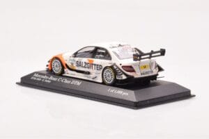 Mercedes C-Class W204 DTM Team AMG Mercedes #10 G. Paffett DTM 2009 Minichamps 1:43 400093910 Metalli — kuva 3 / 4