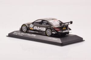 Mercedes C-Class W204 DTM Team AMG Mercedes #4 P. di Resta DTM 2008 Minichamps 1:43 400083804 Metalli — kuva 3 / 4