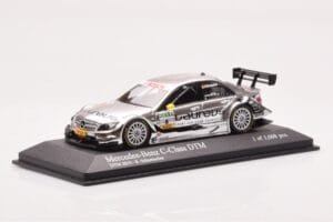 Mercedes C-Class W204 DTM Team AMG Mercedes #8 R. Schumacher DTM 2010 Minichamps 1:43 400103908 Metalli — kuva 2 / 4
