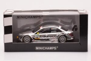 Mercedes C-Class W204 DTM Team AMG Mercedes #8 R. Schumacher DTM 2010 Minichamps 1:43 400103908 Metalli — kuva 4 / 4